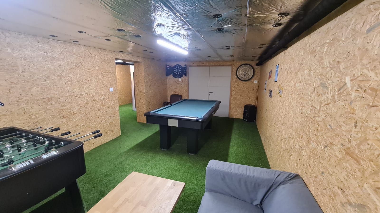 La Maison De Milois Location Gite Granville Salle De Jeux 1